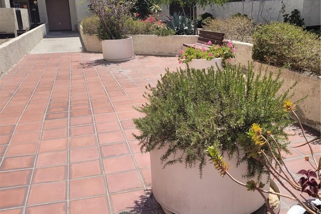 1118 Valencia Street 113, Los Angeles, CA 90015 — photo 4 of 6