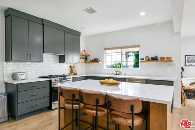 5625 S Sherbourne Drive, Los Angeles, CA 90056 — photo 19 of 45