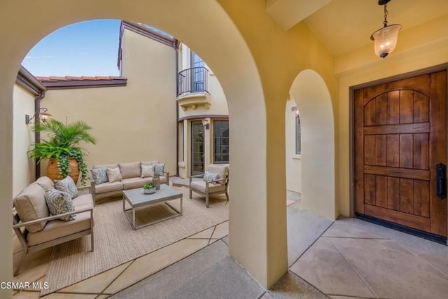 25480 Prado De Oro, Calabasas, CA 91302 — photo 9 of 63
