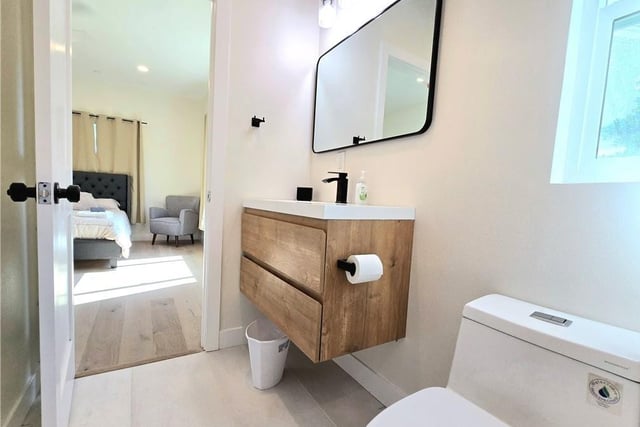 1225 W 41st 1227, Los Angeles, CA 90037 — photo 18 of 39