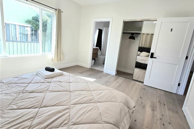 1225 W 41st 1227, Los Angeles, CA 90037 — photo 9 of 39