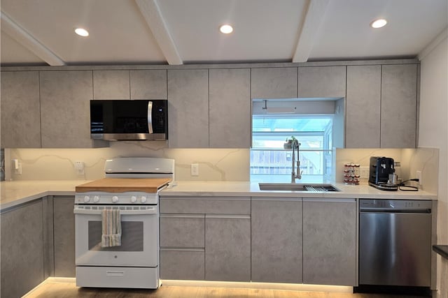 23777 mulholland hwy spc 28, Calabasas, CA 91302 — photo 5 of 18