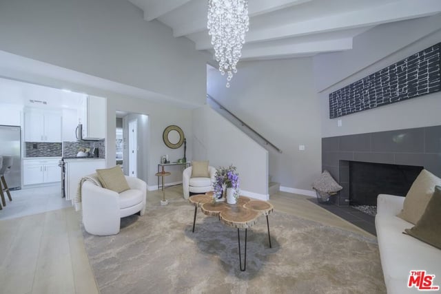 5628 Cleon Avenue, North Hollywood, CA 91601 — photo 4 of 29