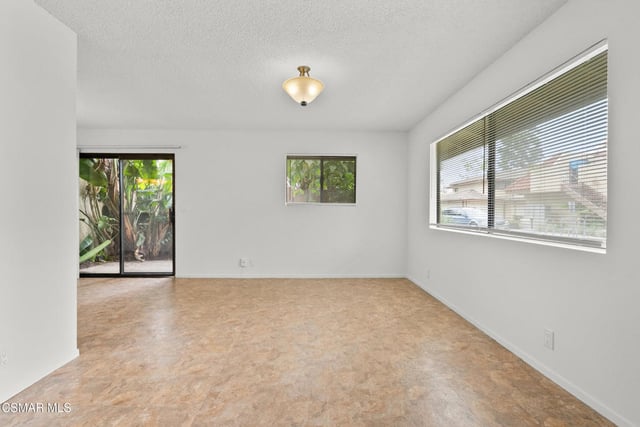 6647 Shakespeare Way, Ventura, CA 93003 — photo 7 of 56