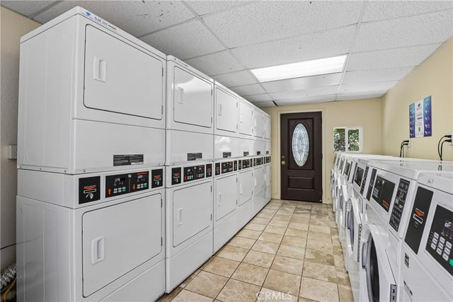 328 S Miraleste, San Pedro, CA 90732 — photo 30 of 37