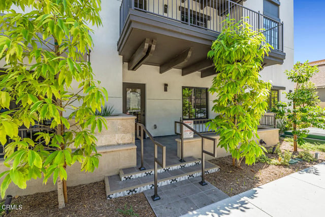 139 S Oak Knoll Avenue 101, Pasadena, CA 91101 — photo 22 of 24