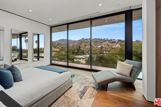 1130 Angelo Drive, Beverly Hills, CA 90210 — photo 15 of 22