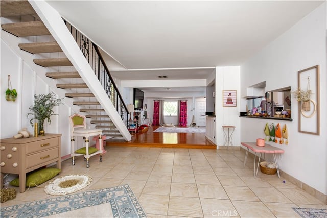 20748 Vose, Winnetka, CA 91306 — photo 9 of 26
