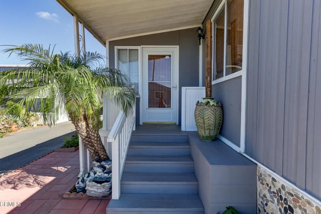 4388 Central Avenue 37, Camarillo, CA 93010 — photo 2 of 52