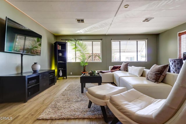 4388 Central Avenue 37, Camarillo, CA 93010 — photo 4 of 52