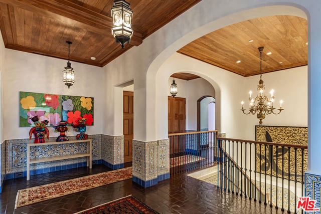 11201 Chalon Road, Los Angeles, CA 90049 — photo 27 of 65
