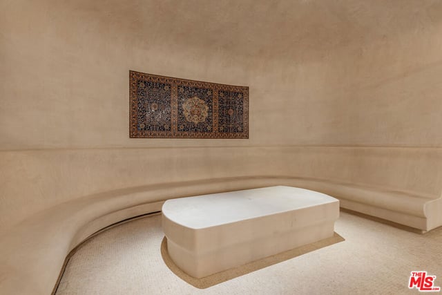 11201 Chalon Road, Los Angeles, CA 90049 — photo 33 of 65