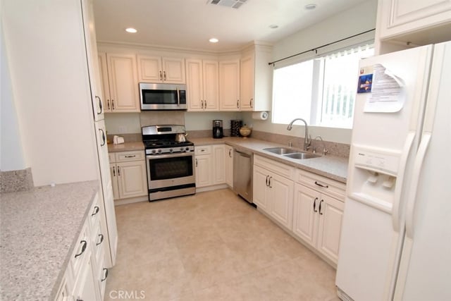 16729 Tulsa Street, Granada Hills, CA 91344 — photo 22 of 45
