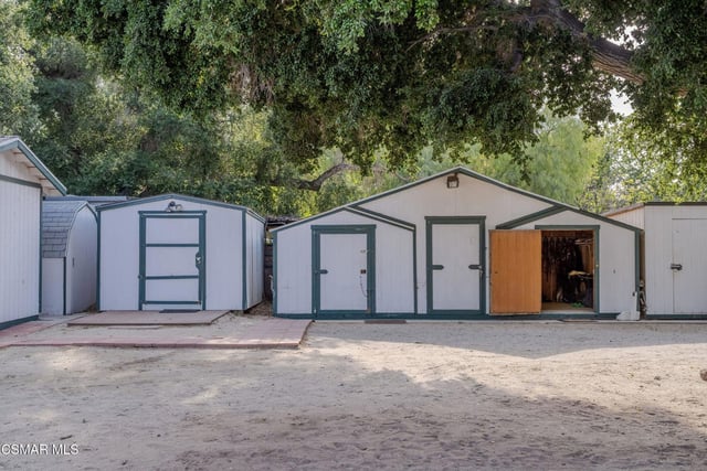 27101 Sand Canyon Road, Canyon Country, CA 91387 — photo 26 of 52
