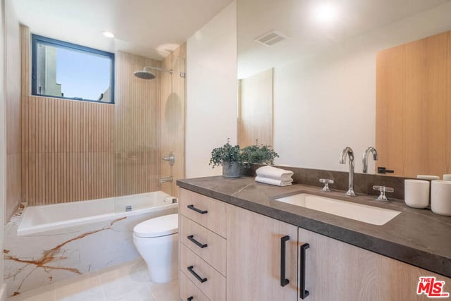 11655 Missouri Avenue, Los Angeles, CA 90025 — photo 21 of 45