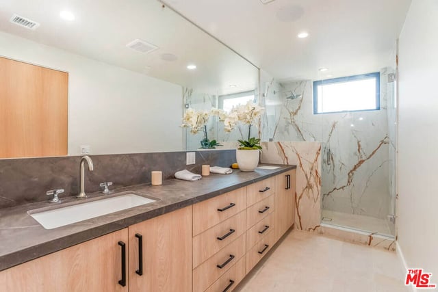 11655 Missouri Avenue, Los Angeles, CA 90025 — photo 31 of 45