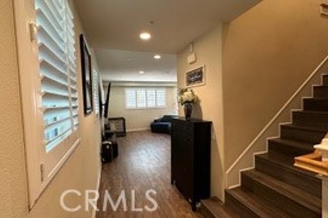8621 Noble Avenue 4, North Hills, CA 91343 — photo 5 of 7