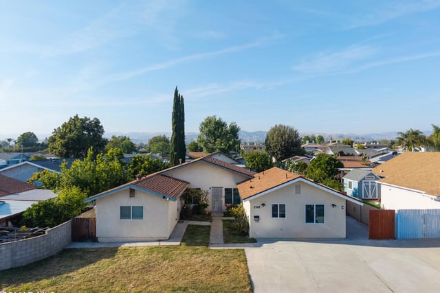 2345 Bryson Place, Simi Valley, CA 93065 — photo 10 of 38