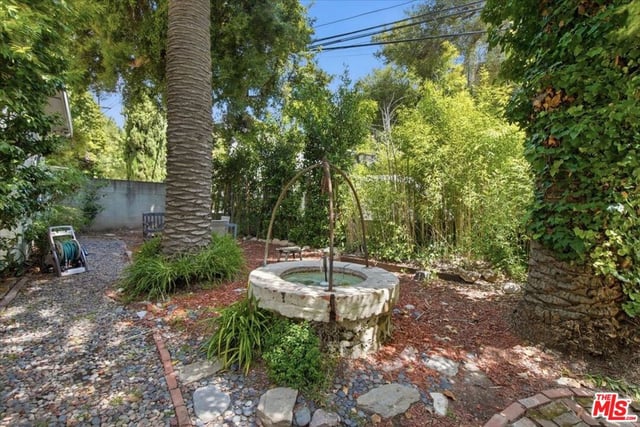 1551 N Beverly Glen Boulevard, Los Angeles, CA 90077 — photo 38 of 41
