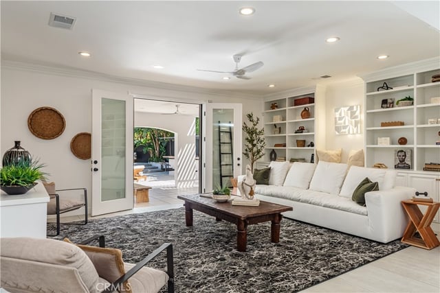 5242 Topeka Drive, Tarzana, CA 91356 — photo 28 of 75