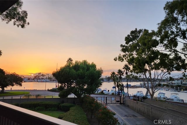 5203 S Marina Pacifica Drive, Long Beach, CA 90803 — photo 15 of 56