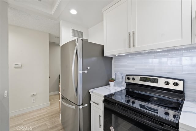 5203 S Marina Pacifica Drive, Long Beach, CA 90803 — photo 18 of 56