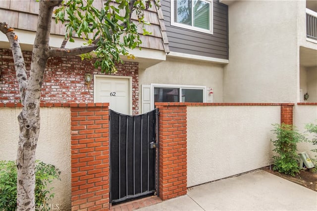 10201 Mason 62, Chatsworth, CA 91311 — photo 3 of 23
