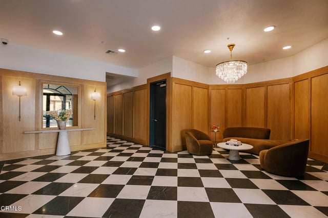 124 W Colorado Street 509, Glendale, CA 91204 — photo 3 of 40