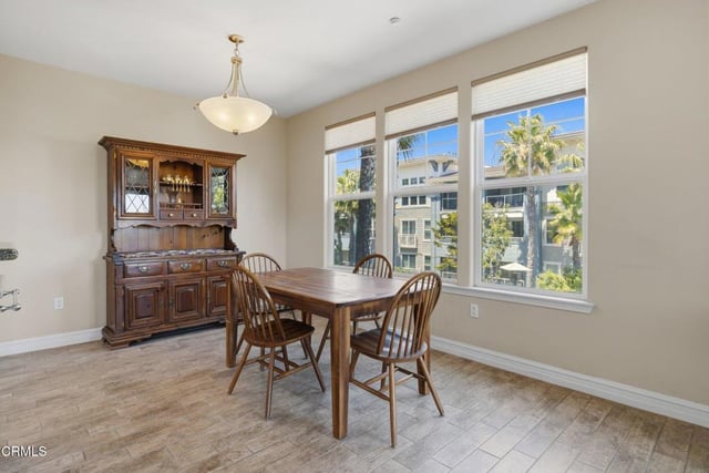 1531 Windshore Way, Oxnard, CA 93035 — photo 11 of 34