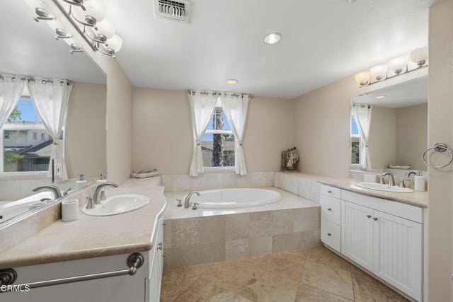 1531 Windshore Way, Oxnard, CA 93035 — photo 12 of 34