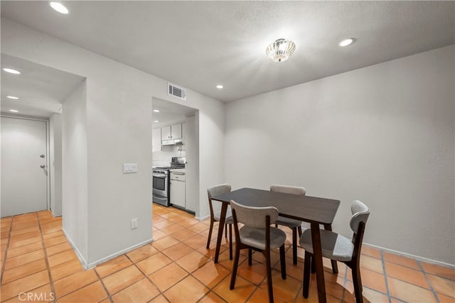 17847 Beneda Lane 10, Canyon Country, CA 91351 — photo 12 of 34