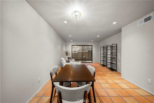 17847 Beneda Lane 10, Canyon Country, CA 91351 — photo 4 of 34