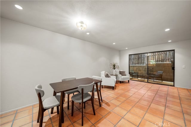 17847 Beneda Lane 10, Canyon Country, CA 91351 — photo 5 of 34