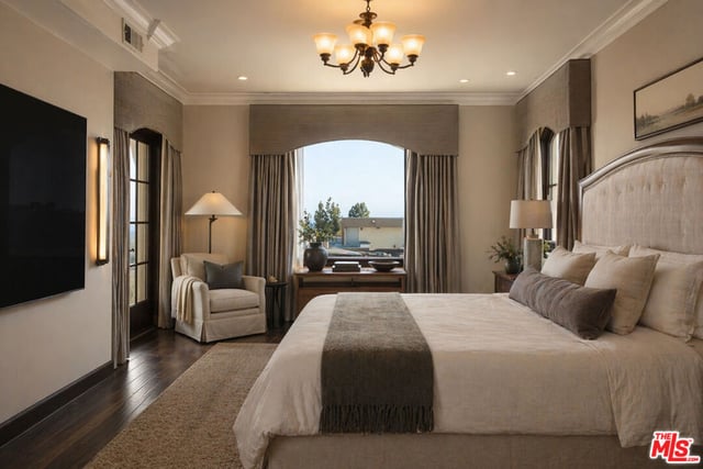 155 Cordova Street 501, Pasadena, CA 91105 — photo 10 of 29
