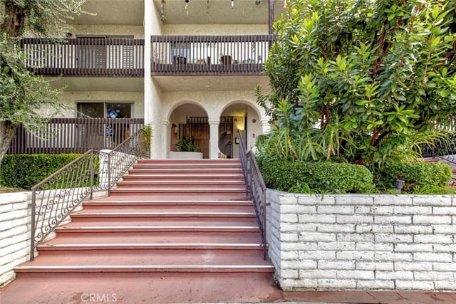 5334 Lindley Avenue 337, Encino, CA 91316 — photo 4 of 43