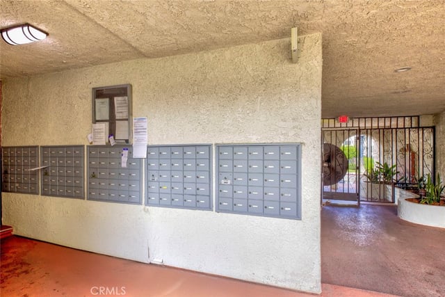 5334 Lindley Avenue 337, Encino, CA 91316 — photo 7 of 43