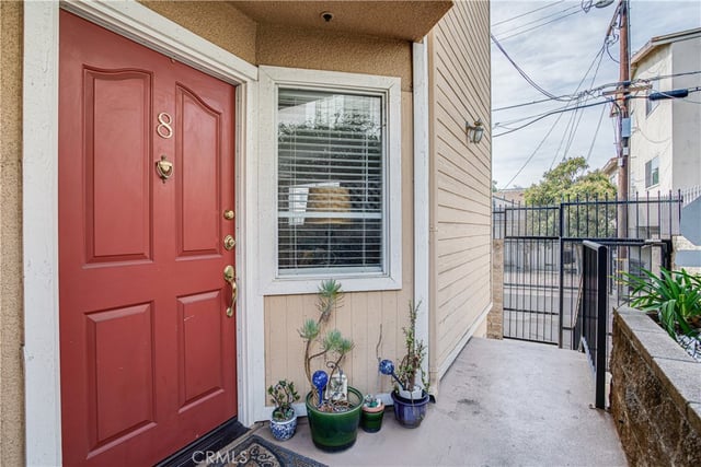219 N Adams 8, Glendale, CA 91206 — photo 4 of 26