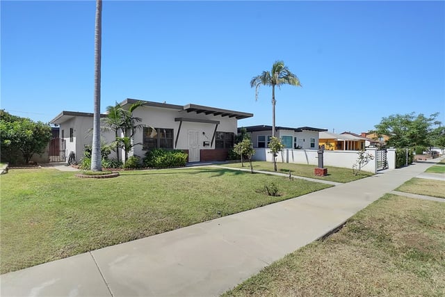 806 W 132nd, Gardena, CA 90247 — photo 2 of 35