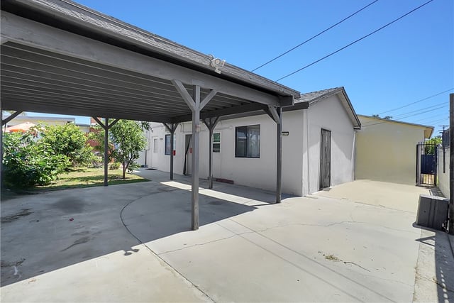 806 W 132nd, Gardena, CA 90247 — photo 34 of 35