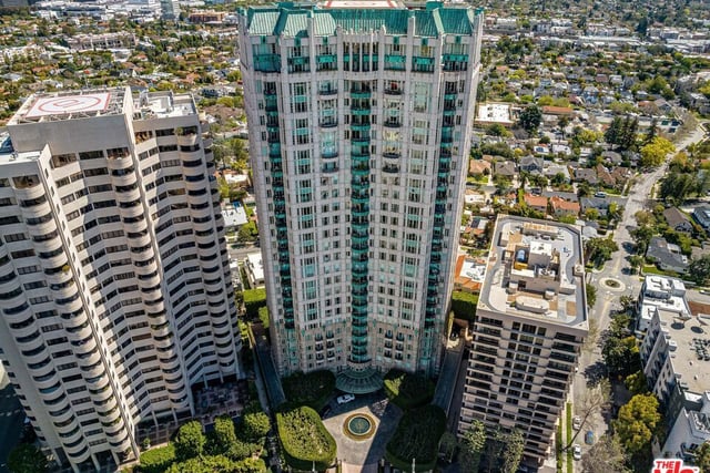 10580 Wilshire Boulevard 2, Los Angeles, CA 90024 — photo 31 of 31