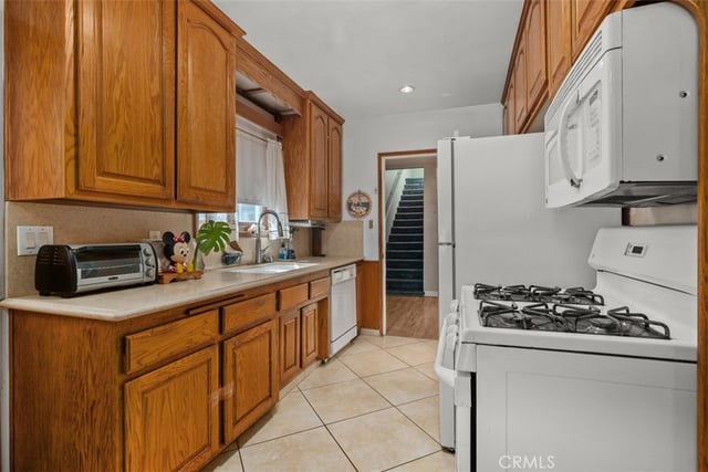 10253 Angell, Downey, CA 90242 — photo 15 of 34