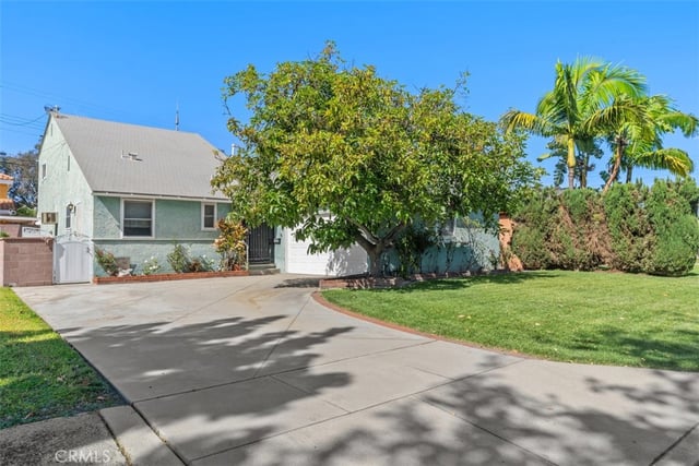 10253 Angell, Downey, CA 90242 — photo 31 of 34