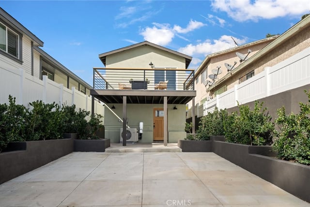 739 W 2nd, San Pedro, CA 90731 — photo 21 of 25