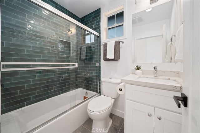 739 W 2nd, San Pedro, CA 90731 — photo 7 of 25