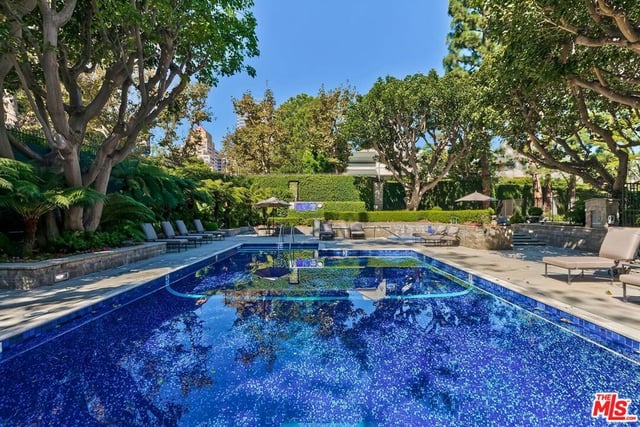 10112 EMPYREAN Way 204, Los Angeles, CA 90067 — photo 27 of 33