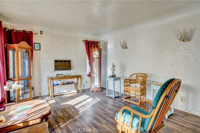 926 Spence, Los Angeles, CA 90023 — photo 11 of 29