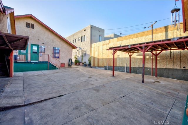 926 Spence, Los Angeles, CA 90023 — photo 8 of 29