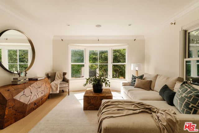 1130 Sierra Alta Way, Los Angeles, CA 90069 — photo 33 of 52