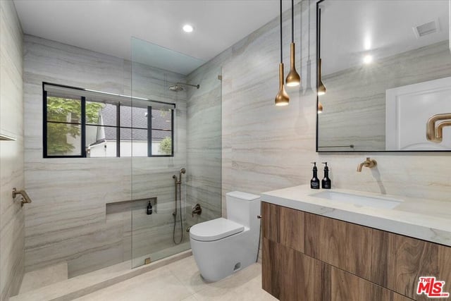 161 S Laurel Avenue, Los Angeles, CA 90048 — photo 20 of 27