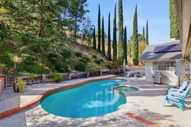 22339 Cheraw, Saugus, CA 91350 — photo 22 of 23
